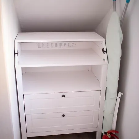 80qm - 4 - Private Parking - Keller-basement - Mallibase Lägenhet Hannover