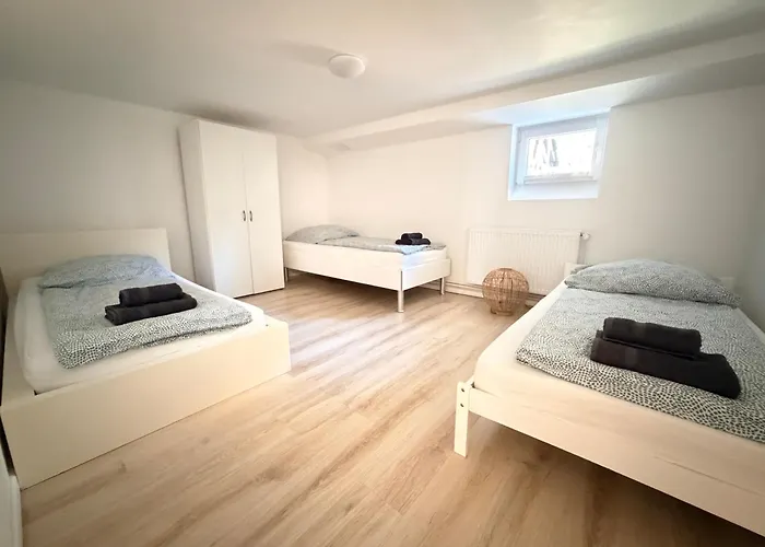 Apartament 80qm - 4 - Private Parking - Keller-basement - Mallibase