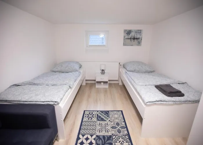 80qm - 4 - Private Parking - Keller-basement - Mallibase *