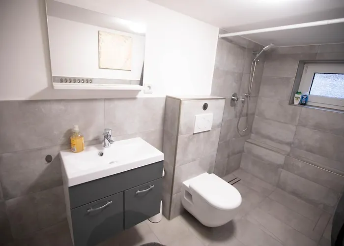 Апартаменты 80qm - 4 - Private Parking - Keller-basement - Mallibase *